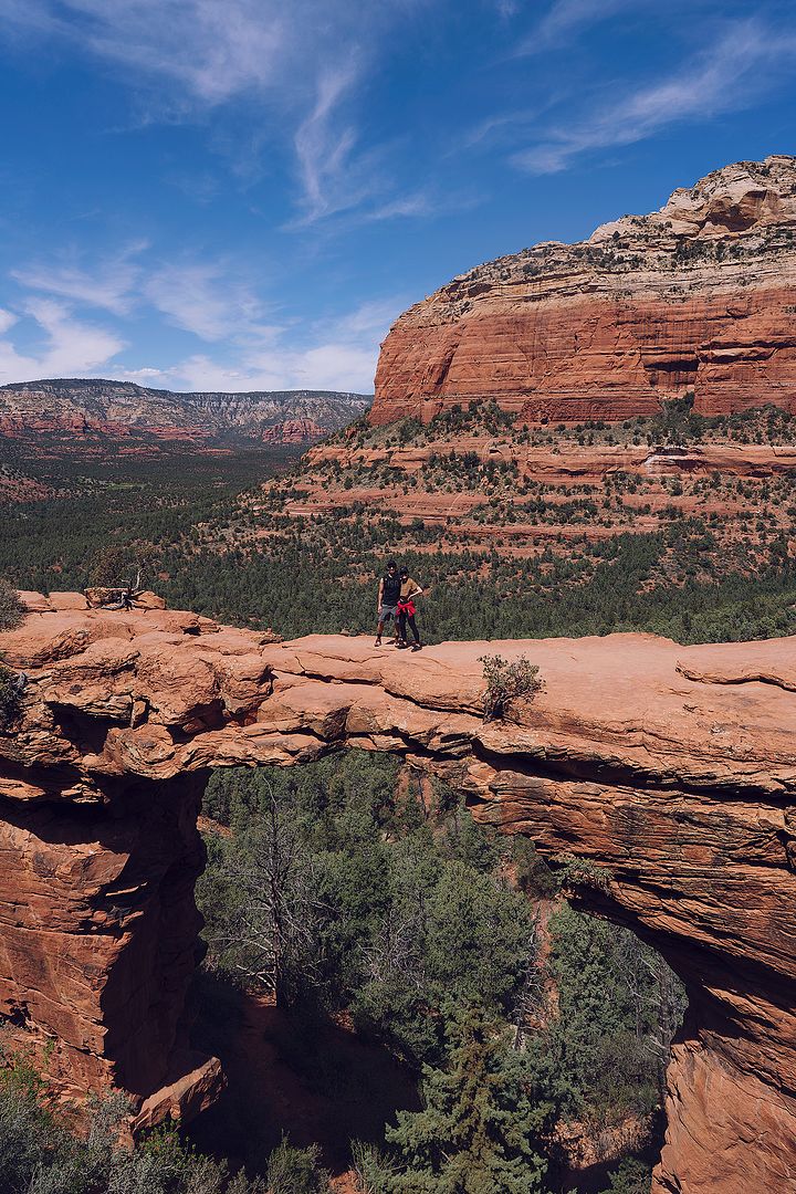 Devils Bridge Sedona Arizona hike